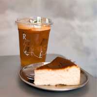 Re coffee คาเฟ่แห่งการสร้างสังคมใหม่ ย่านปากน้ำ 