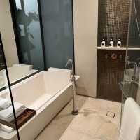 โรงแรมหรรษา (Hansar hotel)