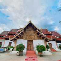 วัดพระธาตุ​ศรีจอมทอง