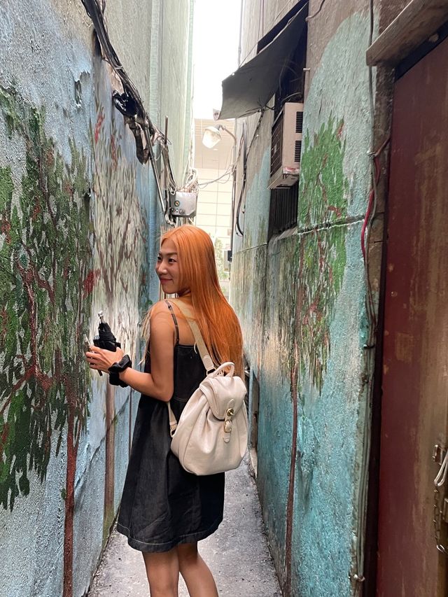 현대의 서울에서 경성시대 여행, 을지로 커피 한약방