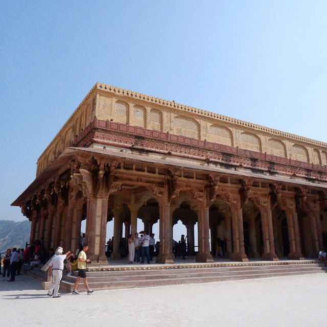 Amber Fort ป้อมปราการใหญ่แห่ง Jaipur