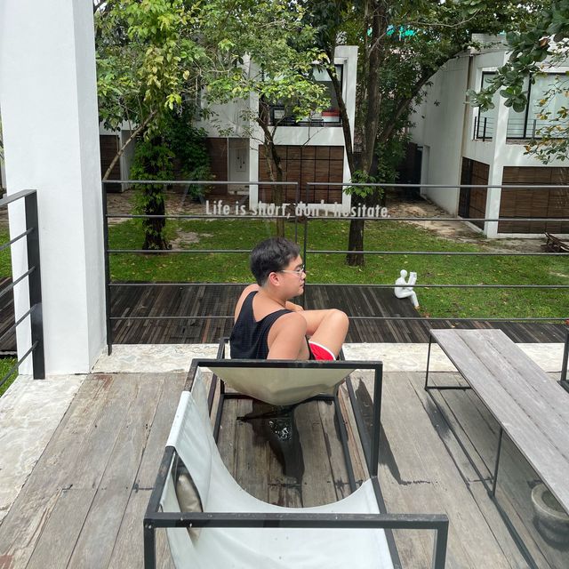 THE LIBRARY Samui