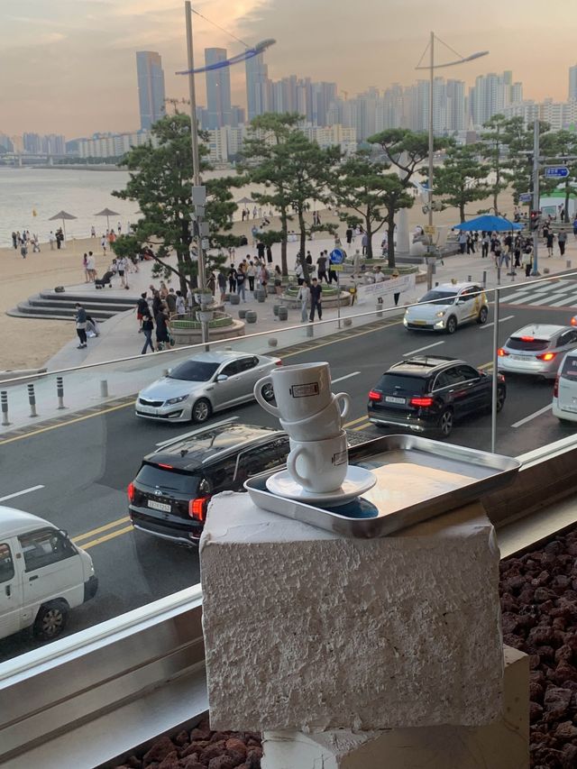 사진맛집 광안리 오션뷰 감성카페 [카페인차저]🌊