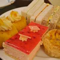 YOUR ENGLISH AFTERNOON TEA EXPERIENCE