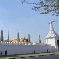 ครึ่งปีหลัง มากราบสักการะศาลหลักเมืองกรุงเทพมหานคร