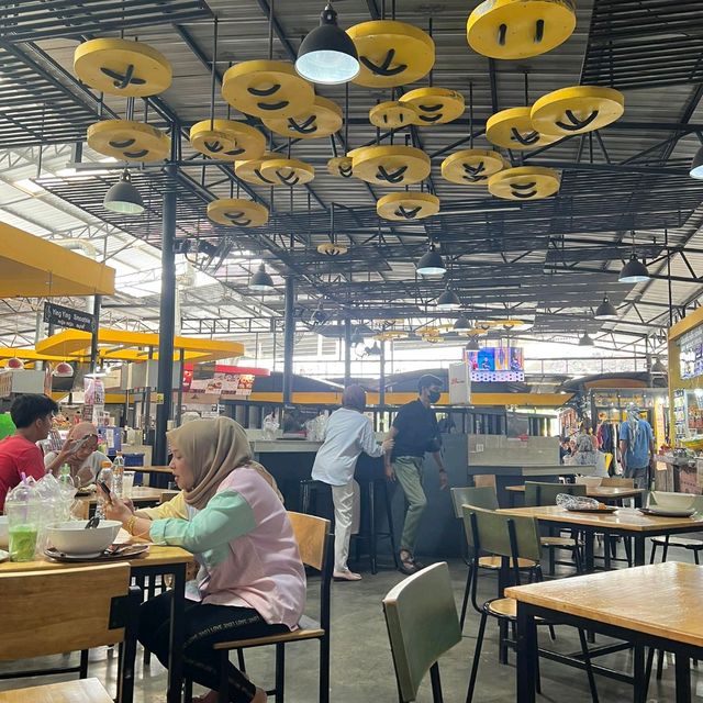 ข้าวไข่เจียวสุดฟิน@Mini Plazaราม59