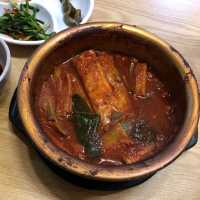 50 年傳統老店😋 美味辣魚定食