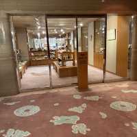 山口の老舗旅館、大谷山荘の貫禄さ。