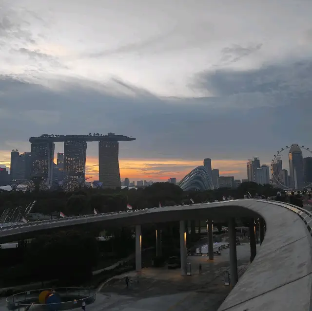 Watching sunset at Marina Barrage