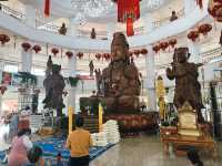 วัดห้วยปลากั้ง(พระอาจารย์พบโชค) 
