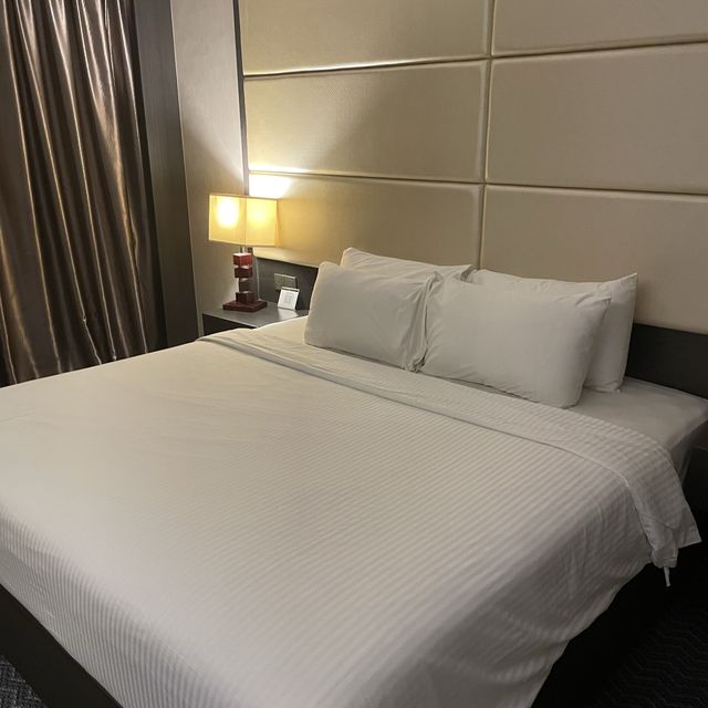 Convenient hotel right beside KSL! 