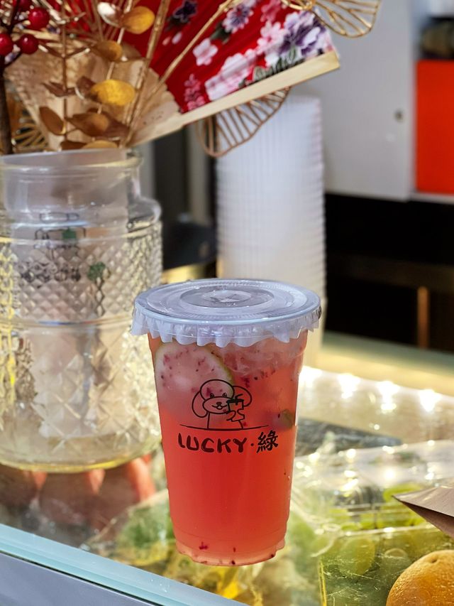 油麻地新開茶飲店