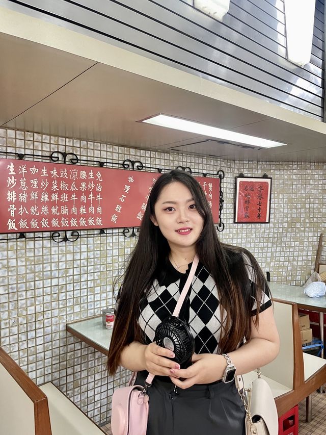 홍콩의 옛 정서를 느낄 수 있는 카페 ‘미도카페’