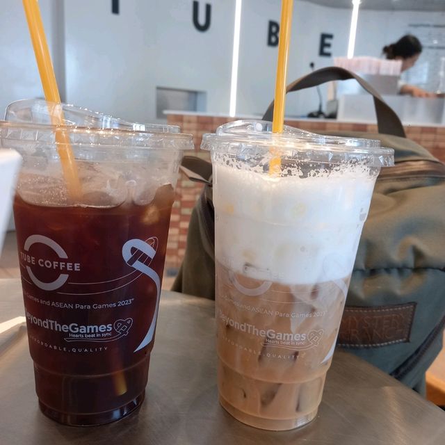 置身偽法國街頭嘆咖啡☕️