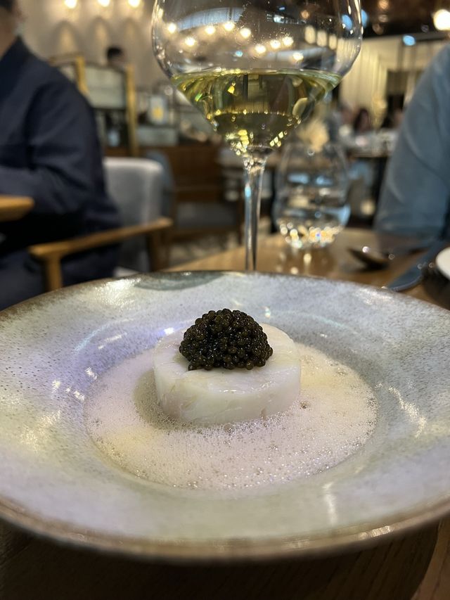【🦁 米芝連一星+綠星】擺盤精緻可持續餐飲！