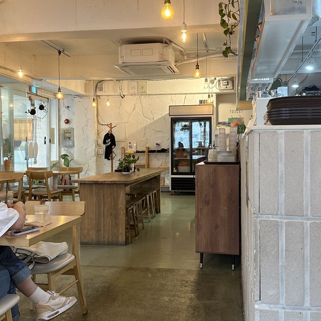 플랜트 연남점, 건강하고 신선한 비건 브런치