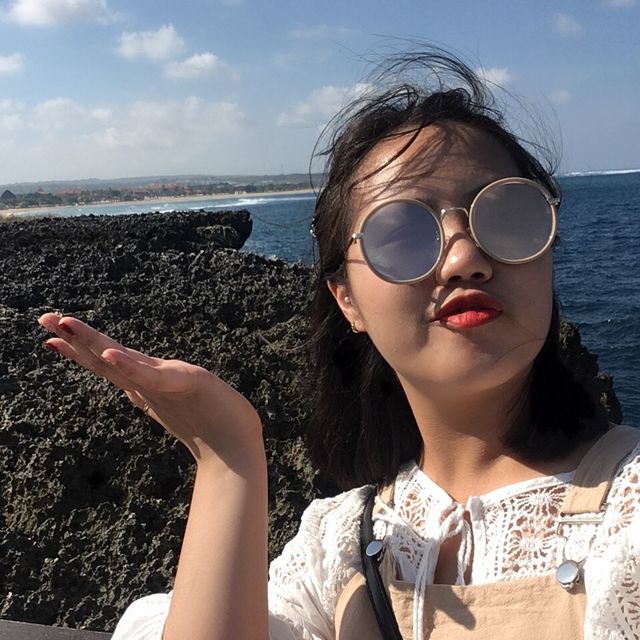 발리의 푸른 바다를 볼 수 있는 워터블로우 💙