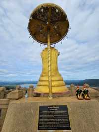 หลวงพ่อ เจ็ดกษัตริย์  เขายายเที่ยง