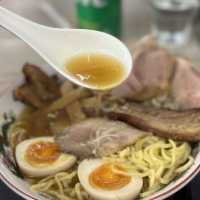 肉食控不能錯過！3倍叉燒鋪滿碗邊