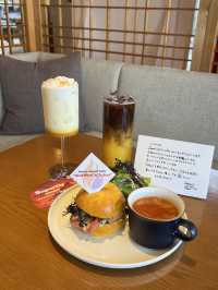 【福岡カフェ】中洲の景色を一望できる贅沢なカフェ
