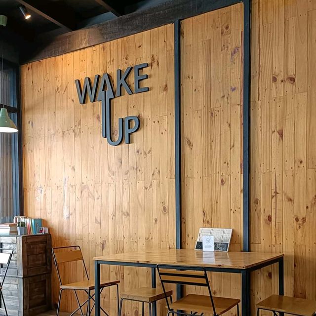Wake Up café 