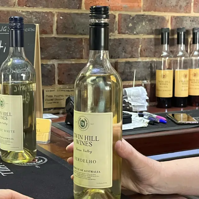 와인 애호가라면 꼭 가야하는 퍼스 Twin hill wines