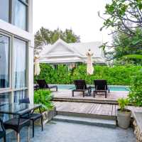 De Chaochom Hua Hin [ เดอเจ้าจอม ]