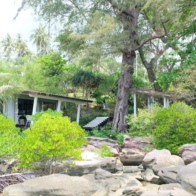 คาเฟ่สวยๆ บรรยากาศดีๆ บนเกาะกูด