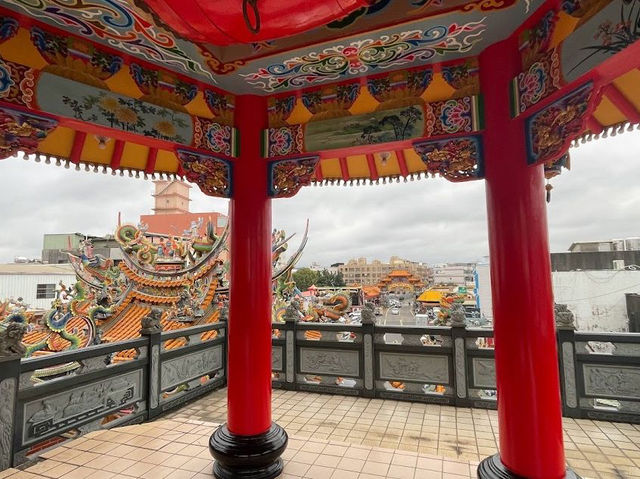 Peaceful Yuqing Temple