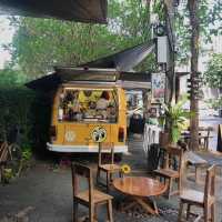 ร้านผกา Phaka ☕️