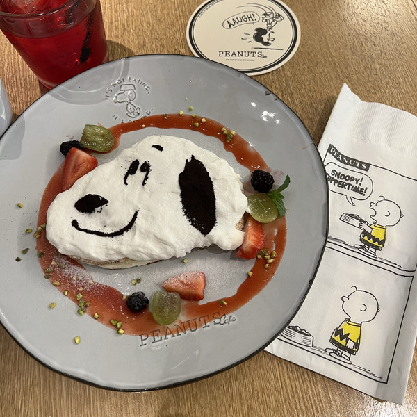 可愛すぎる！スヌーピーパンケーキ🥞 | Trip.com 博多