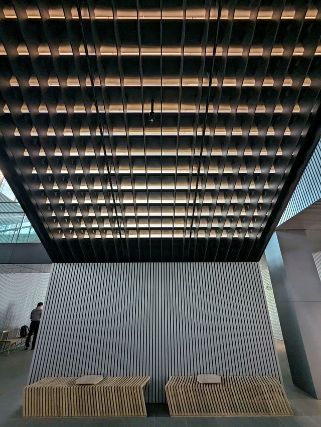 日本大阪-神密的黑色大立方體：大阪江之島美術館