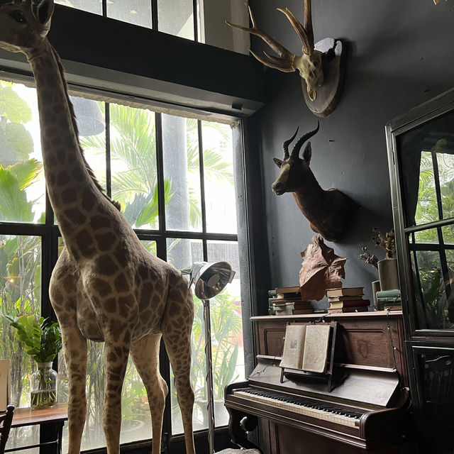 你想不到的曼谷獨特酒店咖啡廳——The Mustang Nero Hotel/Cafe