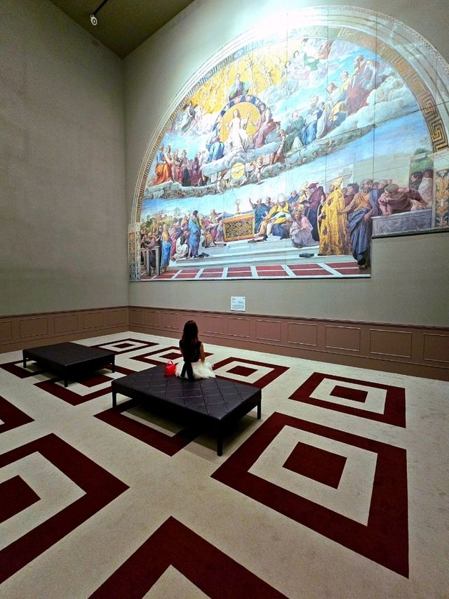 【徳島県/１日で26カ国を旅する】世界一周旅行ができる美術館🌏⛪←🛩️