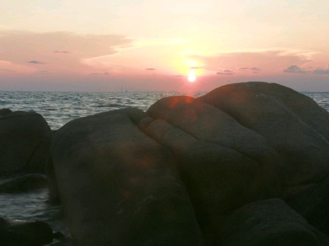 เที่ยวลานหินขาวยามเย็น