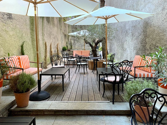 La Bastide Café