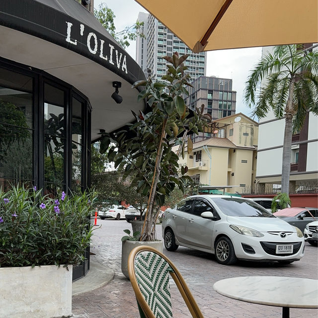 คาเฟ่และร้านอาหารอิตาเลี่ยน