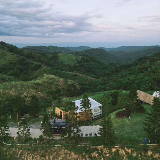นอนรถบ้านกลางขุนเขา สุดไพรเวท Area 21 Kaokho⛰️