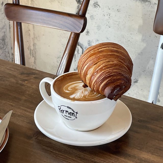 安国駅にオープンしたばっかりの新パン屋さん"perment"🍞