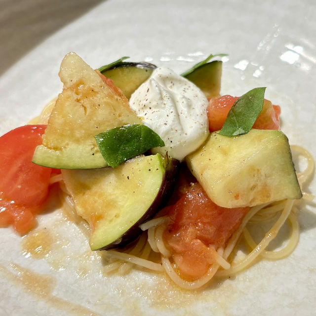 【大阪・西梅田】自家製生パスタと日本食材を味わう「IN DISH」