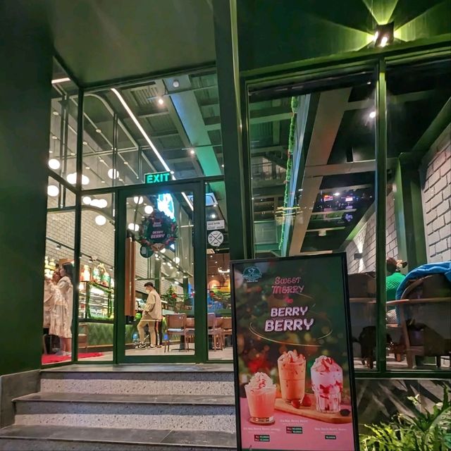 越南峴港-越南路易莎，老牌連鎖咖啡茶飲：Phuc Long