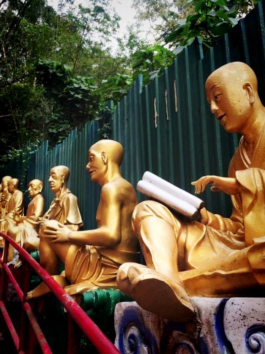 วัดหมื่นพุทธTen Thousand Buddhas Monastery