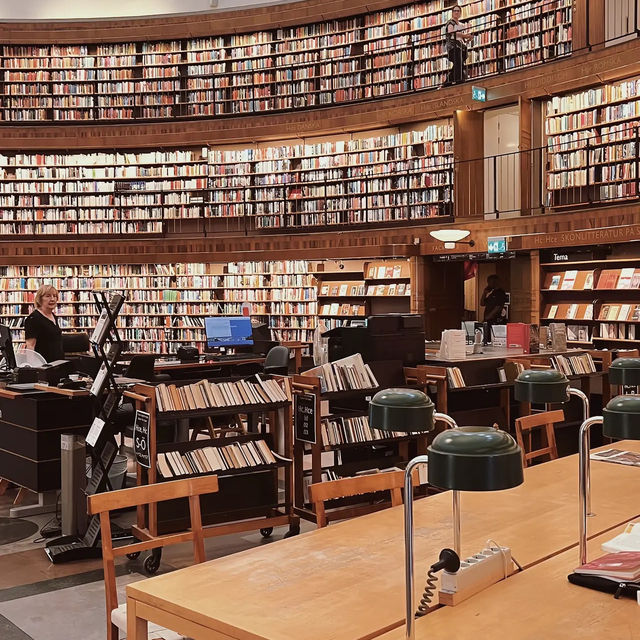 สวีเดน || STOCKHOLM Public Library 📚