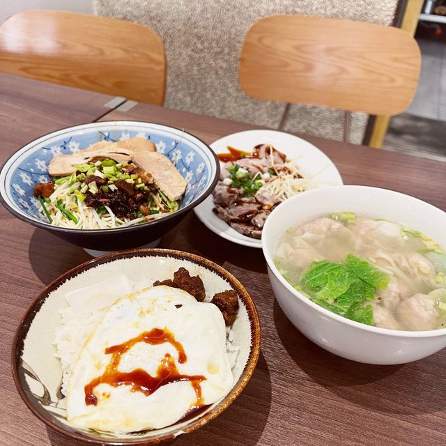 馬蓋先玉里麵