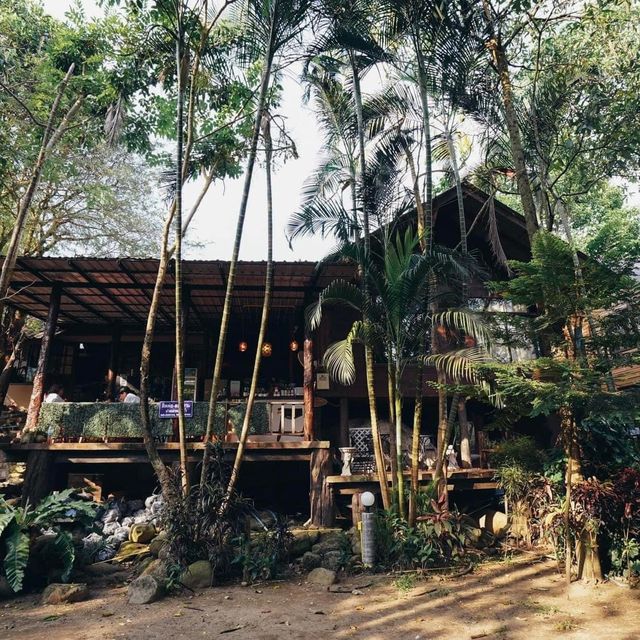 โฮมสเตย์บ้านสวนริมน้ำ 