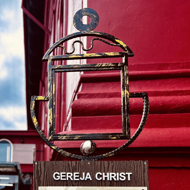 "Christ Church Melaka: A Testament to Dutch Colonial Legacy"