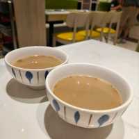 支持一下香港家庭式茶餐廳