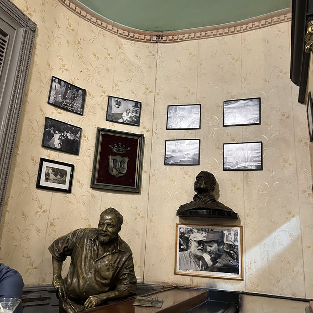 El Floridita - Havana: Hemingway’s Favorite Bar