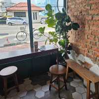ร้าน บ้านขาวหนม อยุธยา