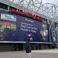 The Heart of Manchester: Walking the Grounds of Old Trafford 🏴󠁧󠁢󠁥󠁮󠁧󠁿